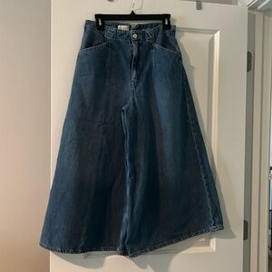 Cropped Wide Leg Jeans